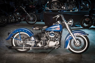 Flash In The Pan - Custom Harley-Davidson Panhead