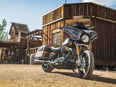 Lost Highway Motorcycle Show & Concert Giveaway Bagger