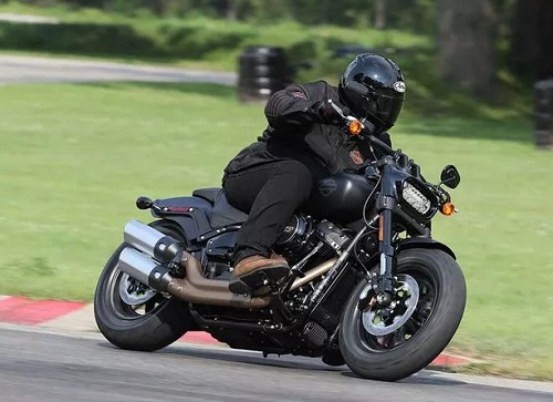 2018 Harley-Davidson Softail Makes Once-Great Dyna Irrelevant