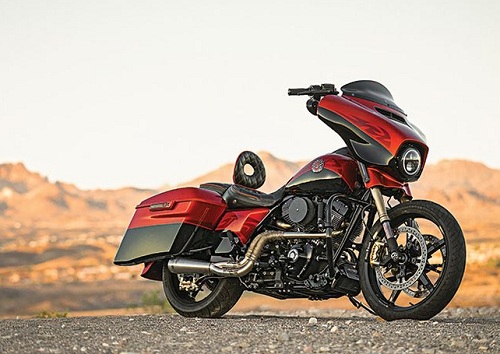 Custom Performance Street Glide