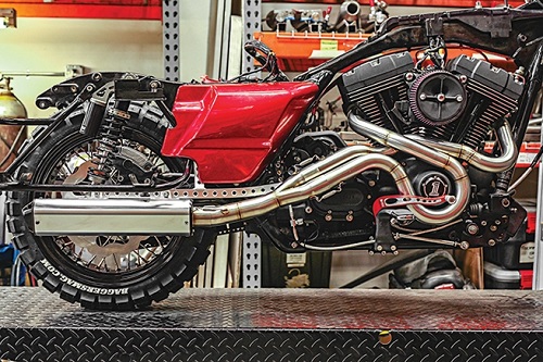 road-king-custom-exhaust-full-bike