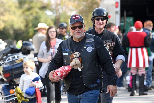 Santa’s Harley Helpers Deliver Toys to Texas Community